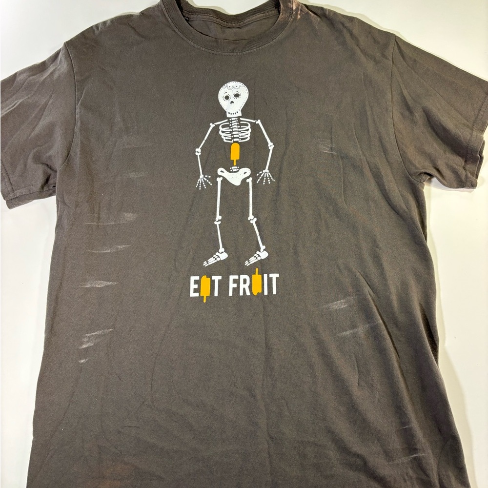 Eat Fruit Graphic Men's T-Shirt - Gray